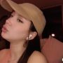 Sexy live cam screenshot of maxine_8's webcam / video chat room
