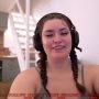 Sexy live cam screenshot of serareads's webcam / video chat room
