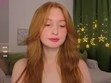 Sexy live cam screenshot of betty_twilight's webcam / video chat room