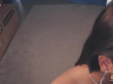 Sexy live cam screenshot of primroseburchard's webcam / video chat room