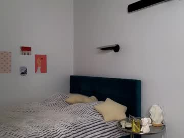 Sexy live cam screenshot of smoothnesss's webcam / video chat room