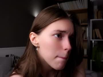 Sexy live cam screenshot of aislyfarran's webcam / video chat room