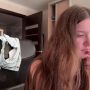 Sexy live cam screenshot of coyness_geneva's webcam / video chat room