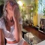 Sexy live cam screenshot of sunnie_dayz's webcam / video chat room