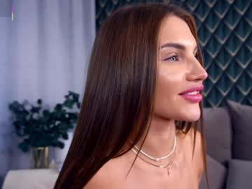 Sexy live cam screenshot of felissiany's webcam / video chat room