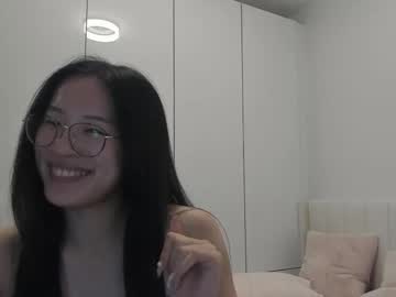 Sexy live cam screenshot of secretgirlfriendxo's webcam / video chat room