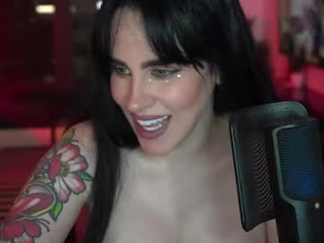 Sexy live cam screenshot of callmelilieth's webcam / video chat room