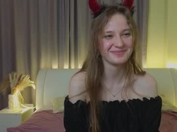 Sexy live cam screenshot of marquitamergel's webcam / video chat room