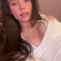 Sexy live cam screenshot of angel_isia's webcam / video chat room