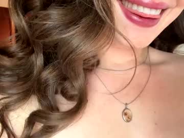 Sexy live cam screenshot of emersoncane's webcam / video chat room