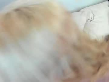 Sexy live cam screenshot of hayleyreign's webcam / video chat room