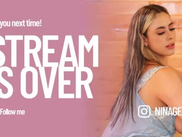 Sexy live cam screenshot of sabrina_geek's webcam / video chat room