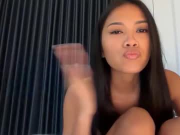 Sexy live cam screenshot of shebangz123's webcam / video chat room