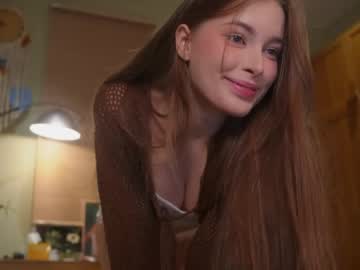 Sexy live cam screenshot of sophiephoria's webcam / video chat room