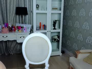 Sexy live cam screenshot of bluuemarine's webcam / video chat room