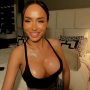 Sexy live cam screenshot of devil_bby's webcam / video chat room