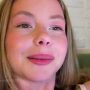 Sexy live cam screenshot of elli_harmon's webcam / video chat room