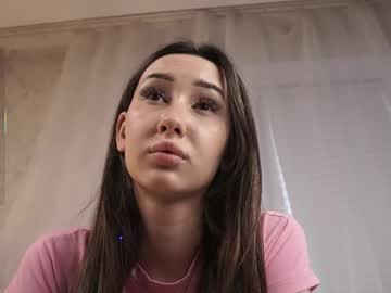 Sexy live cam screenshot of fionawhynot's webcam / video chat room