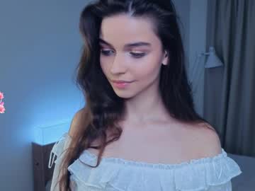 Sexy live cam screenshot of keenakosbab's webcam / video chat room