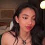 Sexy live cam screenshot of sharon__baker_'s webcam / video chat room