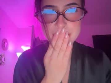 Sexy live cam screenshot of stephsweetiexo's webcam / video chat room