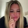 Sexy live cam screenshot of averybabyyx's webcam / video chat room