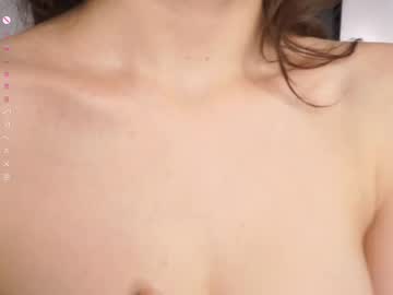 Sexy live cam screenshot of bryannavallely's webcam / video chat room