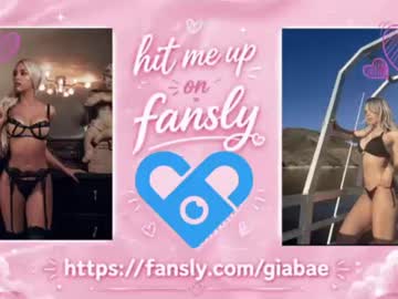 Sexy live cam screenshot of itsgabbyxo's webcam / video chat room