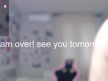 Sexy live cam screenshot of jackieapplepie's webcam / video chat room