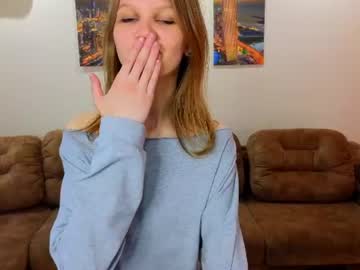 Sexy live cam screenshot of liatema's webcam / video chat room
