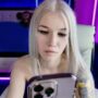 Sexy live cam screenshot of naomihita's webcam / video chat room
