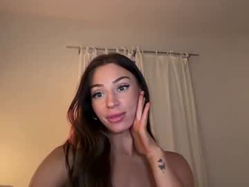 Sexy live cam screenshot of novablairr's webcam / video chat room