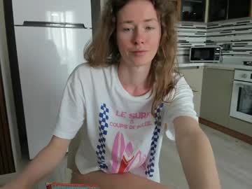 Sexy live cam screenshot of oksanafedorova's webcam / video chat room