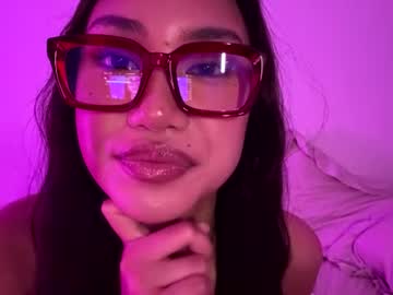 Sexy live cam screenshot of princessmiaangel's webcam / video chat room