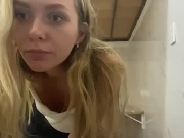 Sexy live cam screenshot of rudygartenmayer's webcam / video chat room