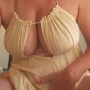 Sexy live cam screenshot of saltedhoney's webcam / video chat room