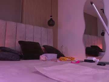 Sexy live cam screenshot of ss_samantha's webcam / video chat room
