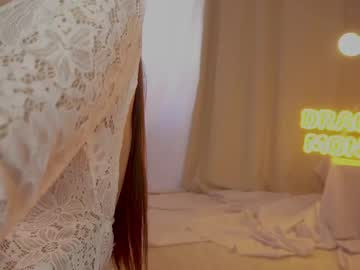 Sexy live cam screenshot of sunny_maria's webcam / video chat room