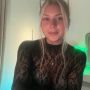 Sexy live cam screenshot of vanessarae_'s webcam / video chat room