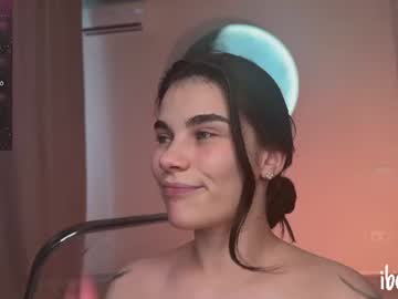 Sexy live cam screenshot of adriana_allen's webcam / video chat room