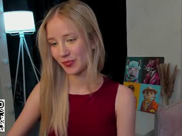 Sexy live cam screenshot of anellyball_'s webcam / video chat room