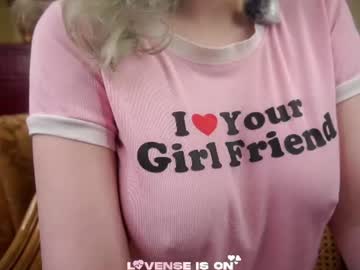 Sexy live cam screenshot of bezuya's webcam / video chat room