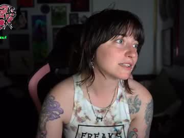 Sexy live cam screenshot of blueasfuck's webcam / video chat room