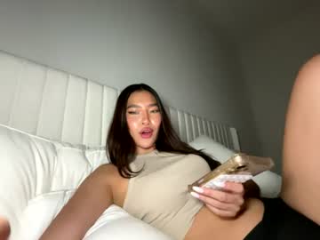 Sexy live cam screenshot of brittneyrosee's webcam / video chat room