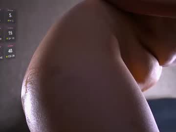 Sexy live cam screenshot of candylolly_'s webcam / video chat room