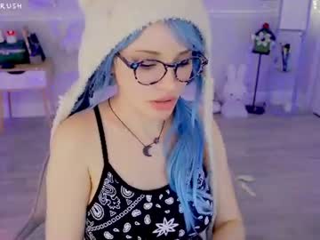 Sexy live cam screenshot of cherrycrush's webcam / video chat room