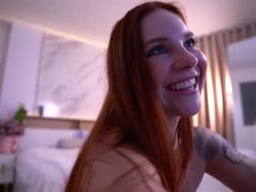 Sexy live cam screenshot of cute__foxy's webcam / video chat room