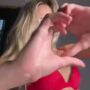 Sexy live cam screenshot of emmaabennett's webcam / video chat room