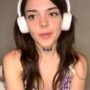 Sexy live cam screenshot of faerienugs's webcam / video chat room