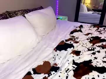 Sexy live cam screenshot of flexyroxxxy's webcam / video chat room